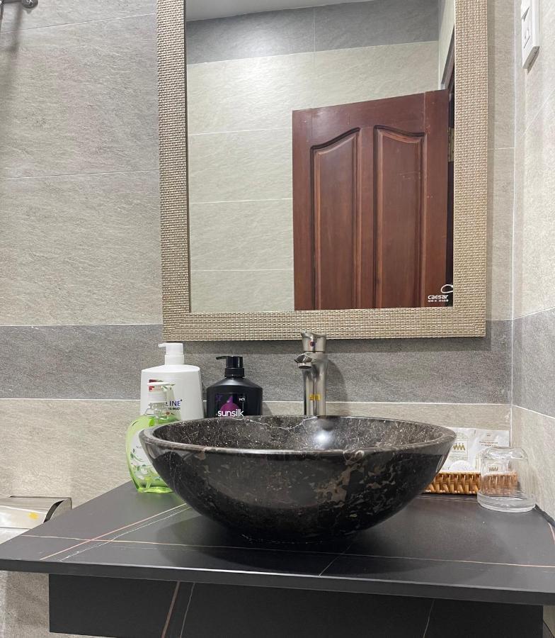 Y灵酒店 归仁 外观 照片